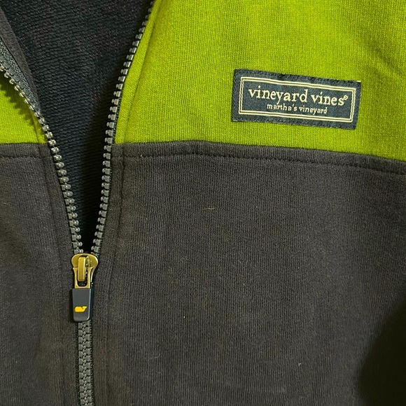 EUC Vineyard Vines Boys Multicolor Block Shep Shirt XL (18) Full Zip - Picture 2 of 5